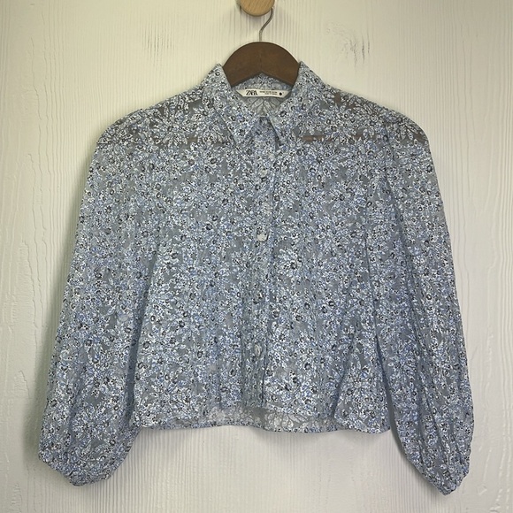 Zara - Blue And White Floral Mesh Button Down Crop Long Sleeve Blouse Size XS - Picture 6 of 8